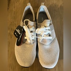 Womens size 8.5 New Balance